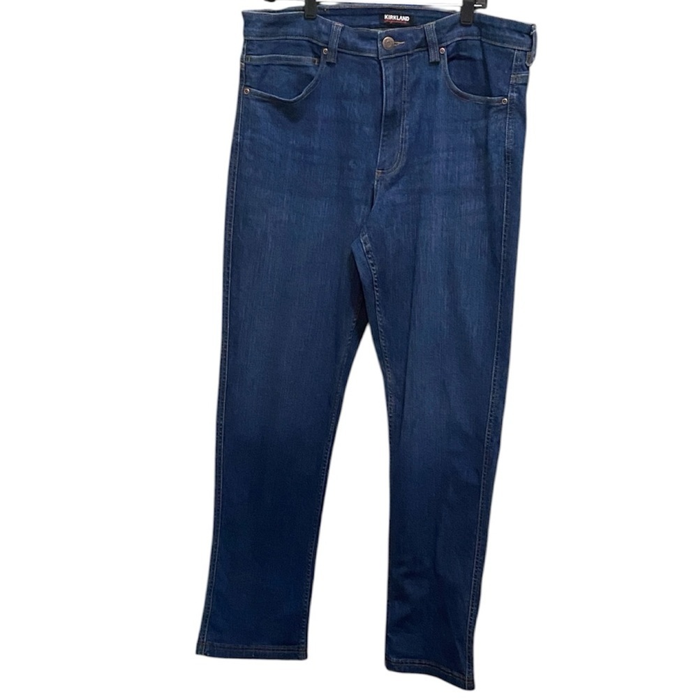 Kirkland Signature Men's Indigo Straight-Leg Jeans